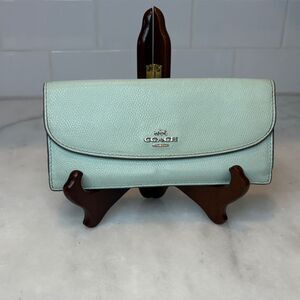 Coach Wallet Leather Cross Grain Slim Full Sized Multi compartment Wallet